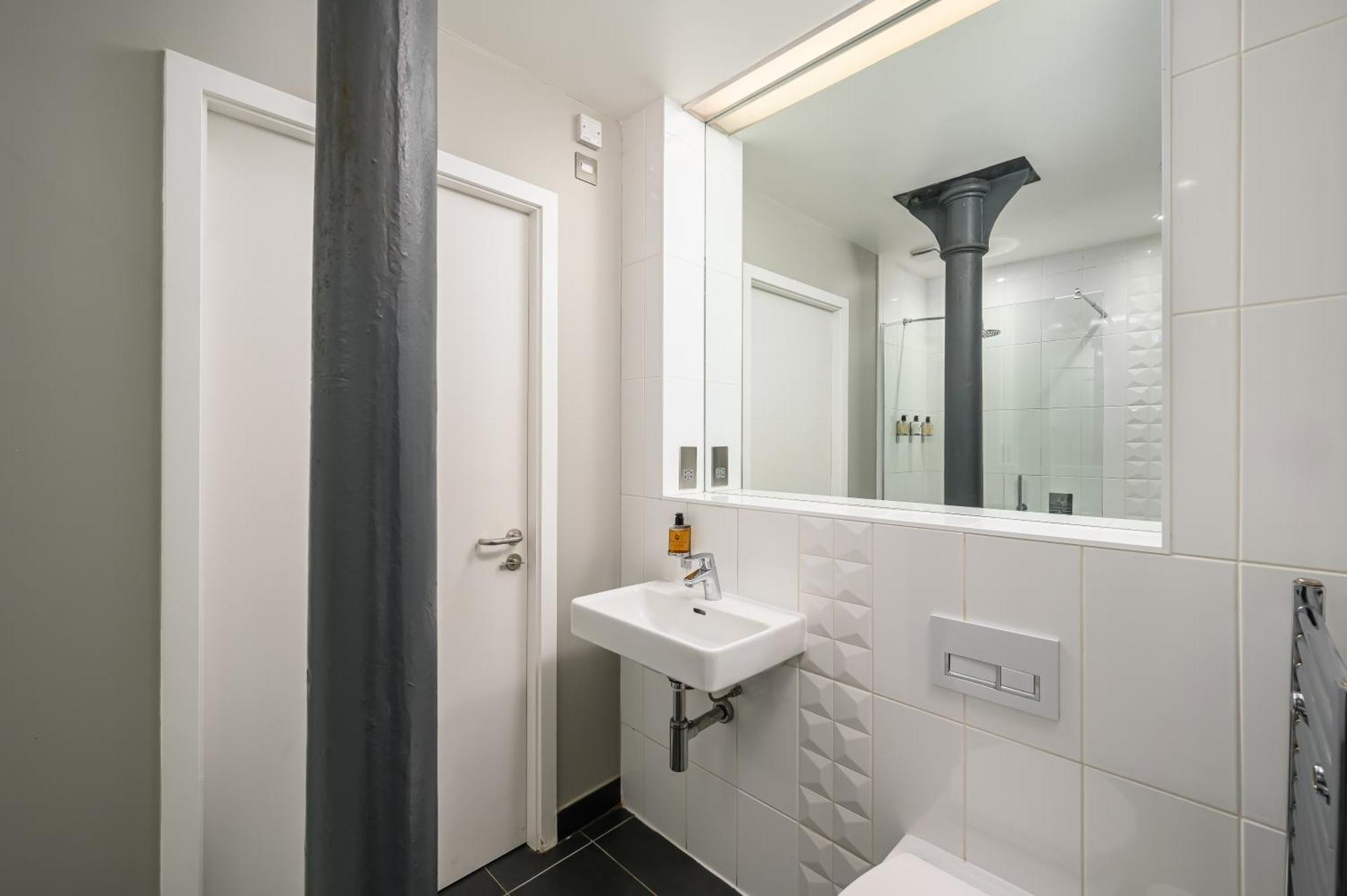 Destiny Scotland -The Malt House Apartments Edimburgo Exterior foto